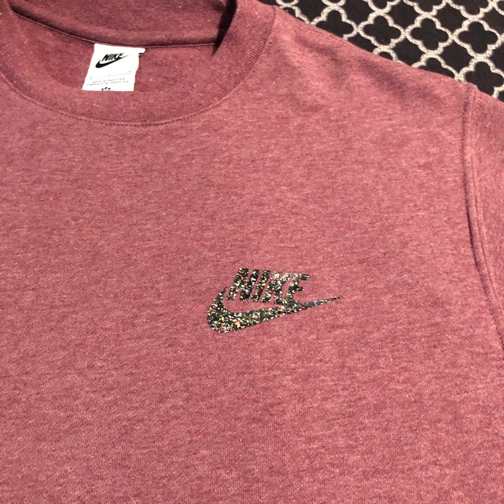 Nike Sweatshirt Men’s Small Pink Recycled Materials Crewneck Pullover J3